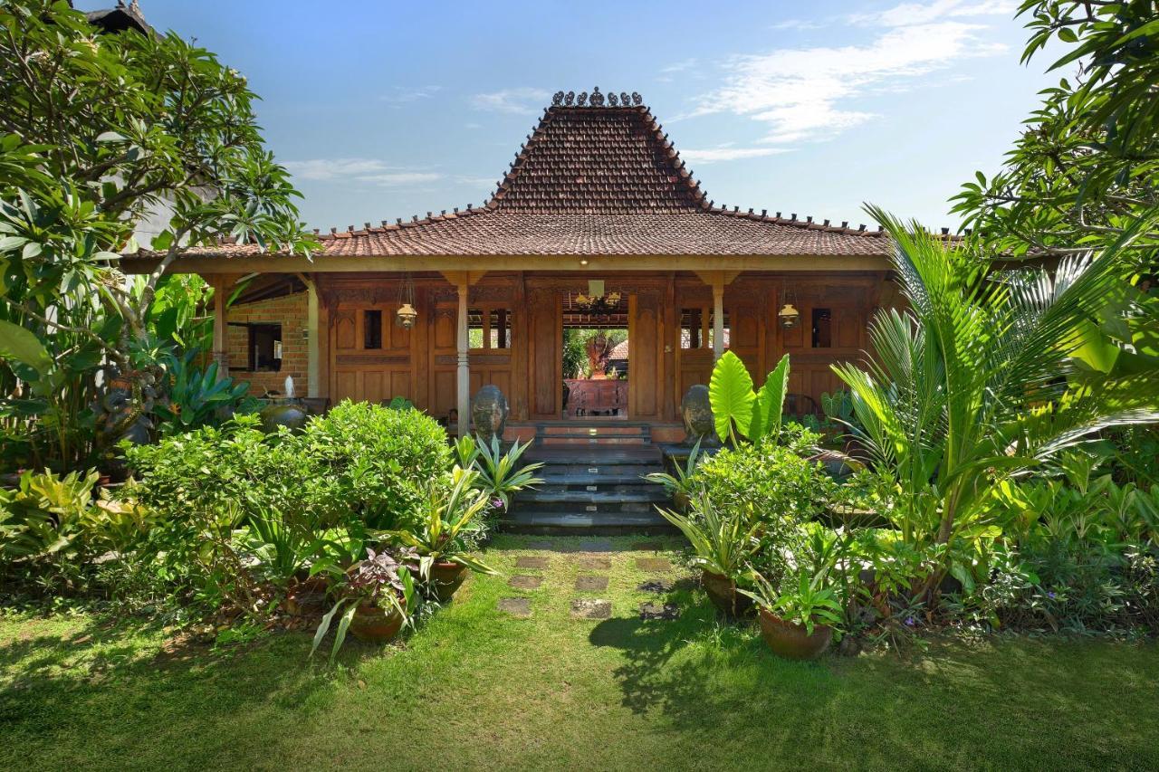 Mahe Garden Inn&Villas Kuta Lombok Exterior foto