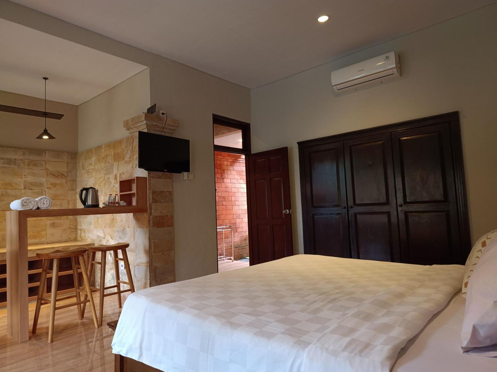 Mahe Garden Inn&Villas Kuta Lombok Exterior foto