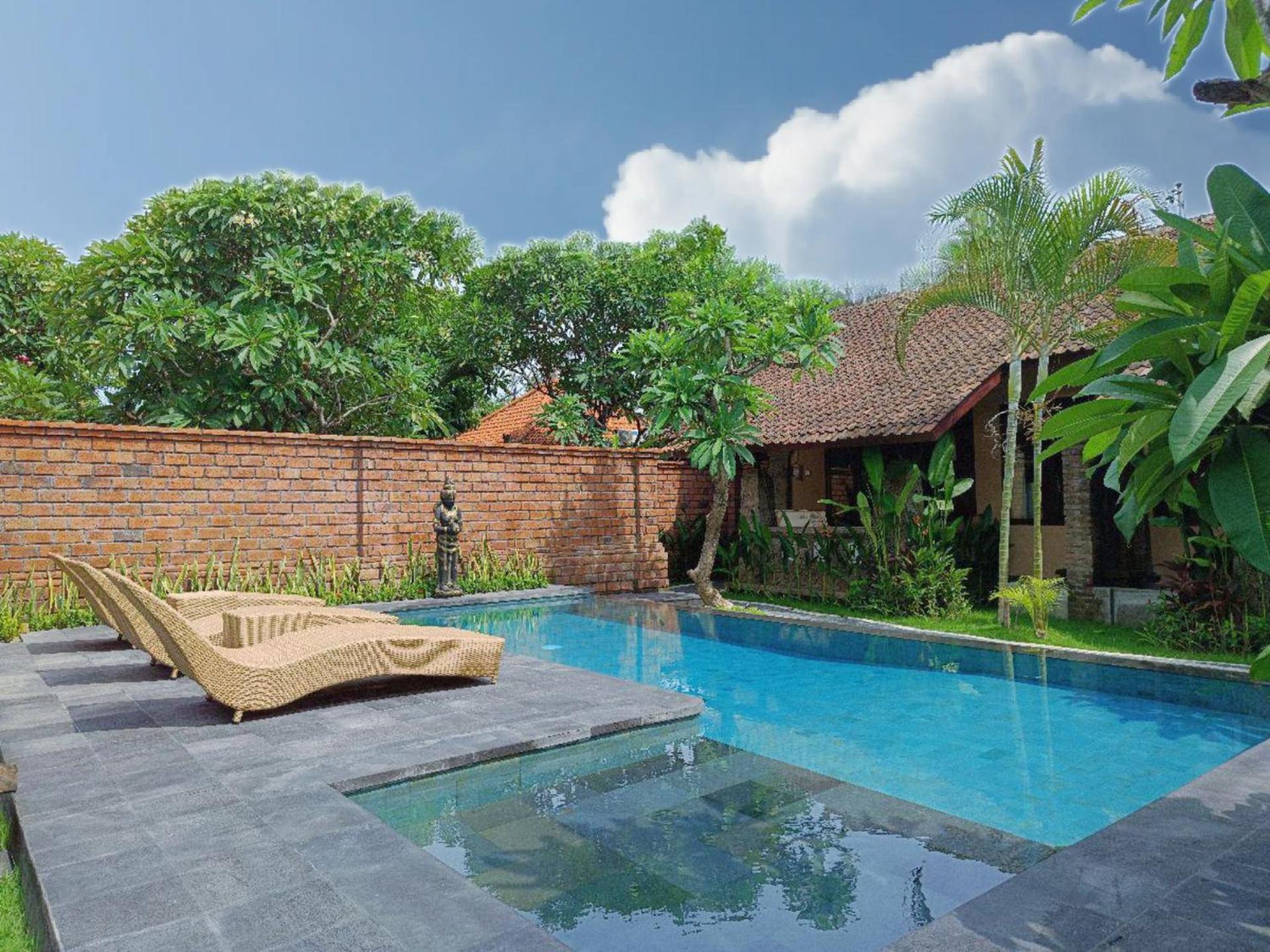 Mahe Garden Inn&Villas Kuta Lombok Exterior foto
