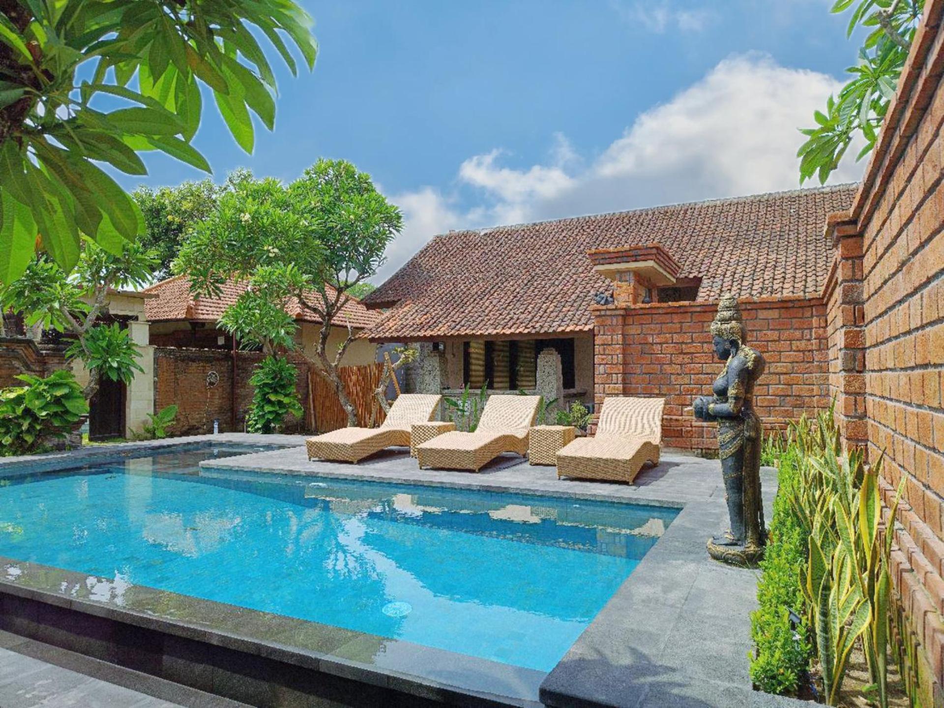 Mahe Garden Inn&Villas Kuta Lombok Exterior foto